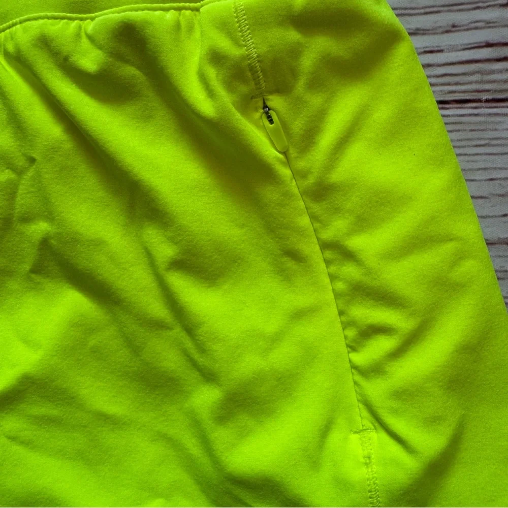 Lululemon Hotty Hot High-Rise Skirt Long in Highlight Yellow Sz 2